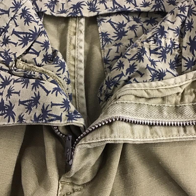 古着 USED パンツ ショートパンツ ショートパンツ ハーフパンツ カジュアルパンツ 42インチ ロゴ、文字 カーキ / カーキ / khaki メンズ USED 古着 中古 10153742