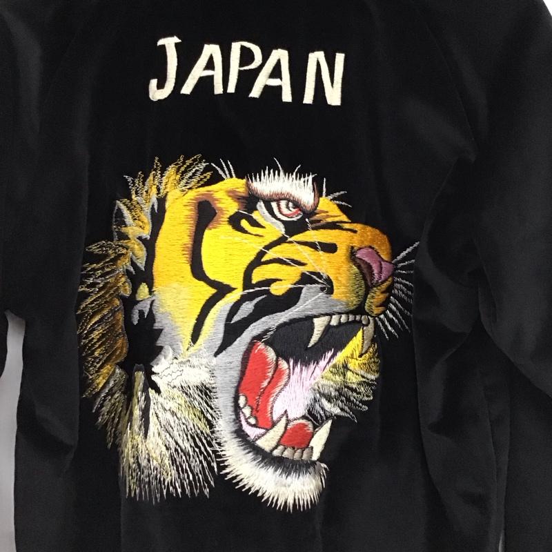 ビームス BEAMS ジャケット、上着 ジャンパー、ブルゾン ジップアップジャケット スカジャン ラグラン アウター S ロゴ、文字 黒 / ブラック / black メンズ USED 古着 中古 10153773