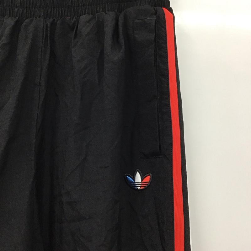 アディダス adidas パンツ ワークパンツ、ペインターパンツ ワイドパンツ ナイロンパンツ カジュアルパンツ L ロゴ、文字 黒 / ブラック / black レディース USED 古着 中古 10153814