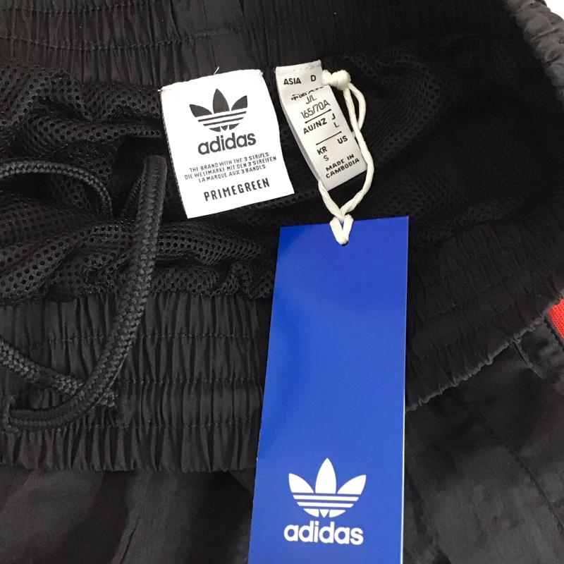 アディダス adidas パンツ ワークパンツ、ペインターパンツ ワイドパンツ ナイロンパンツ カジュアルパンツ L ロゴ、文字 黒 / ブラック / black レディース USED 古着 中古 10153814