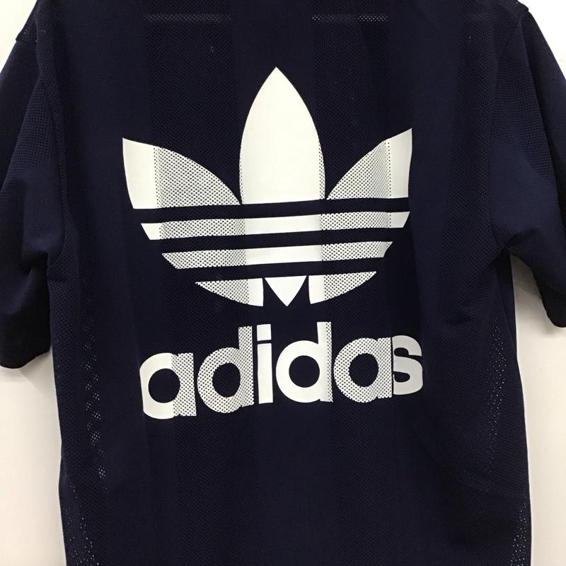 アディダス adidas Tシャツ 半袖 半袖カットソー プリントTシャツ スポーツウェア ロゴ、文字 紺 / ネイビー / navy メンズ USED 古着 中古 10153920