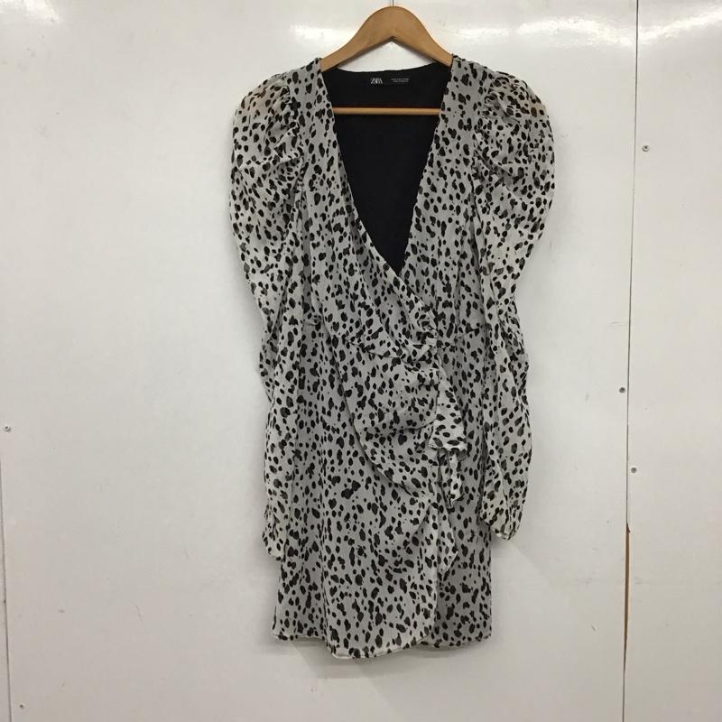 ザラ ZARA ワンピース ミニスカート S 総柄 白 / ホワイト / white X 黒 / ブラック / black レディース USED 古着 中古 10153955