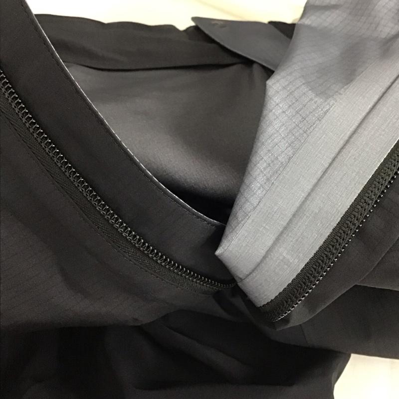 ザノースフェイス THE NORTH FACE パンツ ワークパンツ、ペインターパンツ np62223 ハイブリッドシアアイスパンツ S ロゴ、文字 黒 / ブラック / black メンズ USED 古着 中古 10153982