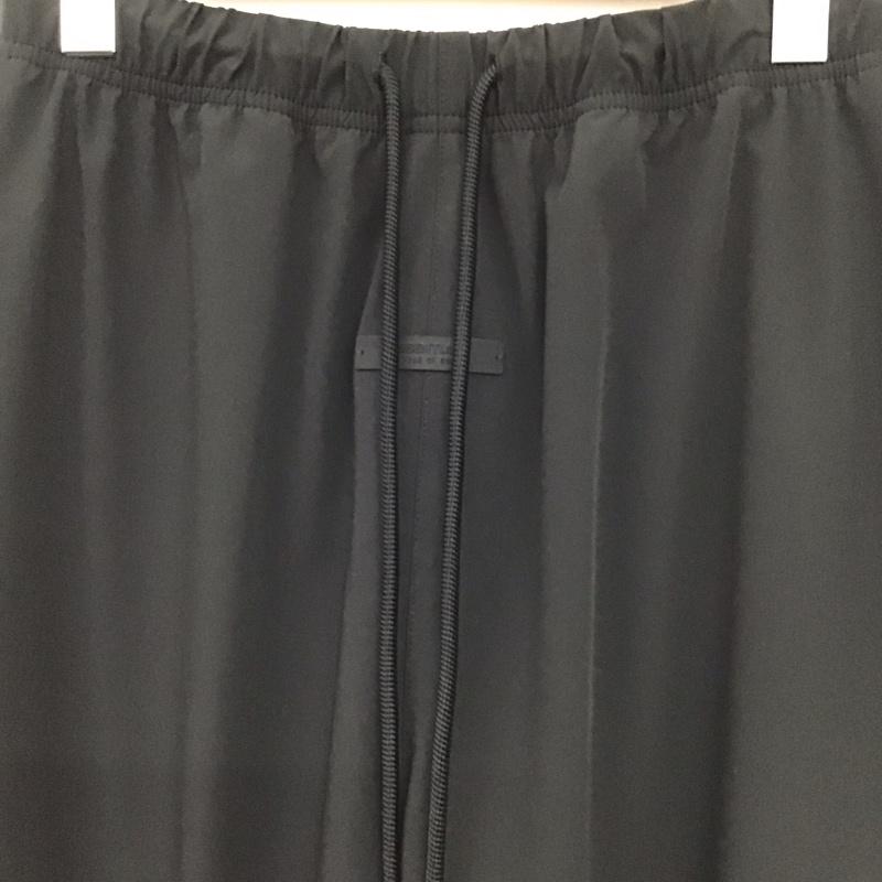 エッセンシャルズ ESSENTIALS パンツ ワークパンツ、ペインターパンツ ワイドパンツ ナイロンパンツ カジュアルパンツ XS ロゴ、文字 黒 / ブラック / black メンズ USED 古着 中古 10153989
