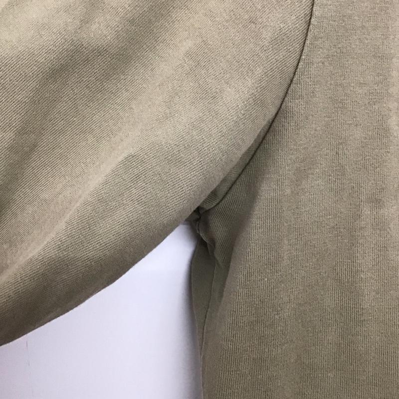 アーペーセー A.P.C. Tシャツ 半袖 半袖カットソー 無地Tシャツ クルーネックカットソー M 無地 カーキ / カーキ / khaki メンズ USED 古着 中古 10154042