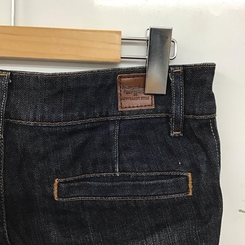 リーバイス Levi s パンツ デニム、ジーンズ デニムパンツ スリムパンツ カジュアルパンツ 27インチ 無地 インディゴ / インディゴ / Indigo レディース USED 古着 中古 10154176