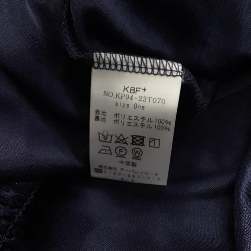 ケービーエフプラス KBF+ カットソー 長袖 長袖カットソー プリントカットソー フレアシャツ ONE SIZE プリント 紺 / ネイビー / navy レディース USED 古着 中古 10154216