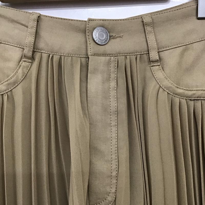 スナイデル SNIDEL スカート ロングスカート ロングスカート フレアスカート カジュアルスカート プリーツスカート 2 無地 ベージュ / ベージュ / beige レディース USED 古着 中古 10154221