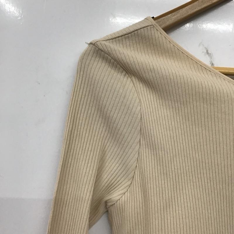 フーズフーチコ who s who Chico カットソー 長袖 長袖カットソー リブカットソー Vネック FREE 無地 ベージュ / ベージュ / beige レディース USED 古着 中古 10154231