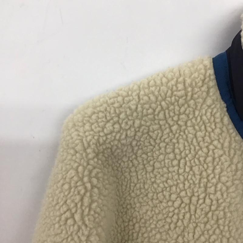 パタゴニア patagonia ジャケット、上着 ジャンパー、ブルゾン 23056fa18 クラシックレトロ ジャケット ジップアップジャケット XS ロゴ、文字 アイボリー / アイボリー / メンズ USED 古着 中古 10154246