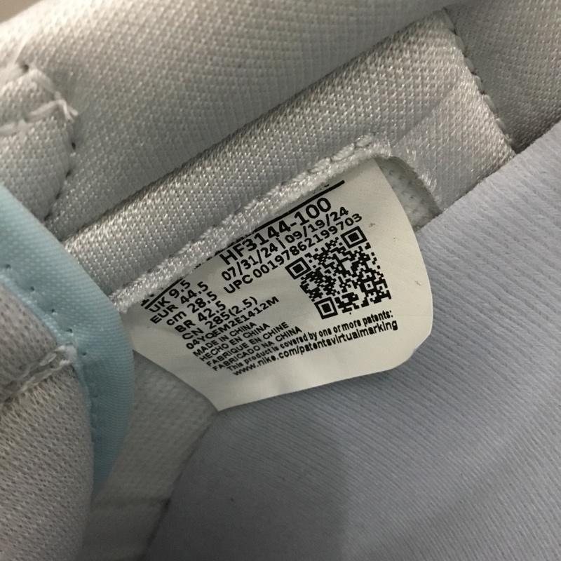 ナイキ NIKE スニーカー スニーカー HF3144-100 AIR JORDAN 1 RETRO LOW OG 28.5cm 箱有 CNY 28.5cm ロゴ、文字 白 / ホワイト / white X 銀 / シルバー / silver color メンズ USED 古着 中古 10154355