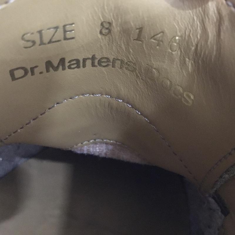 ドクターマーチン Dr.Martens カジュアルシューズ カジュアルシューズ 1461 3ホール UK8 スエード 箱有 イングランド製 無地 ベージュ / ベージュ / beige メンズ USED 古着 中古 10154360