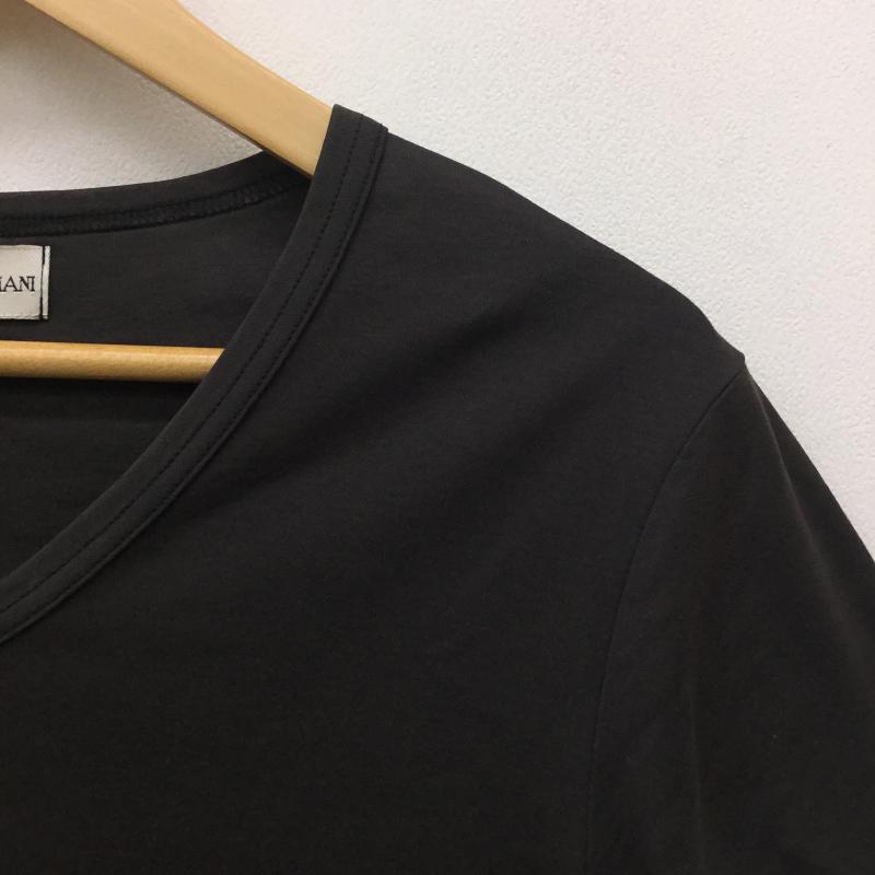 エンポリオアルマーニ EMPORIO ARMANI Tシャツ 半袖 EMPORIO ARMANI 半袖 Tシャツ Vネック M 無地 ダークブラウン / ダークブラウン / メンズ USED 古着 中古 10154392