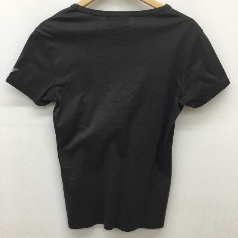 エンポリオアルマーニ EMPORIO ARMANI Tシャツ 半袖 EMPORIO ARMANI 半袖 Tシャツ Vネック M 無地 ダークブラウン / ダークブラウン / メンズ USED 古着 中古 10154392