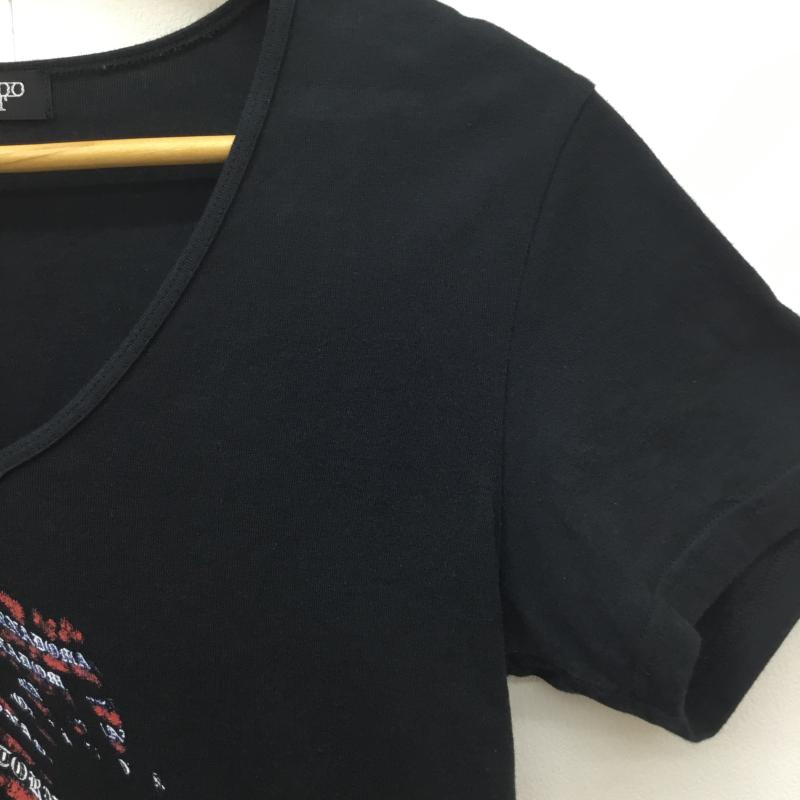 トルネードマート TORNADO MART Tシャツ 半袖 TORNADO MART Vネック 半袖 Tシャツ S ロゴ、文字 黒 / ブラック / black メンズ USED 古着 中古 10154393