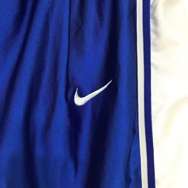 ナイキ NIKE パンツ ショートパンツ ショートパンツ ハーフパンツ カジュアルパンツ M ロゴ、文字 白 / ホワイト / white X 青 / ブルー / blue メンズ USED 古着 中古 10154411