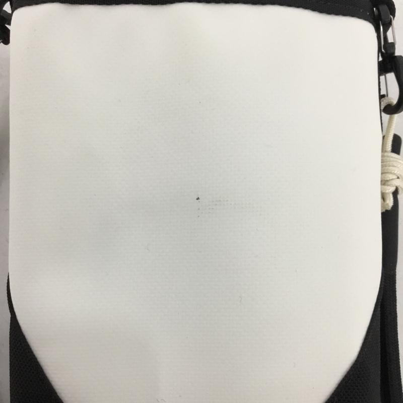 ザノースフェイス THE NORTH FACE ショルダーバッグ ショルダーバッグ NM82502 BCネックポーチ ロゴ、文字 白 / ホワイト / white X 黒 / ブラック / black メンズ USED 古着 中古 10154443
