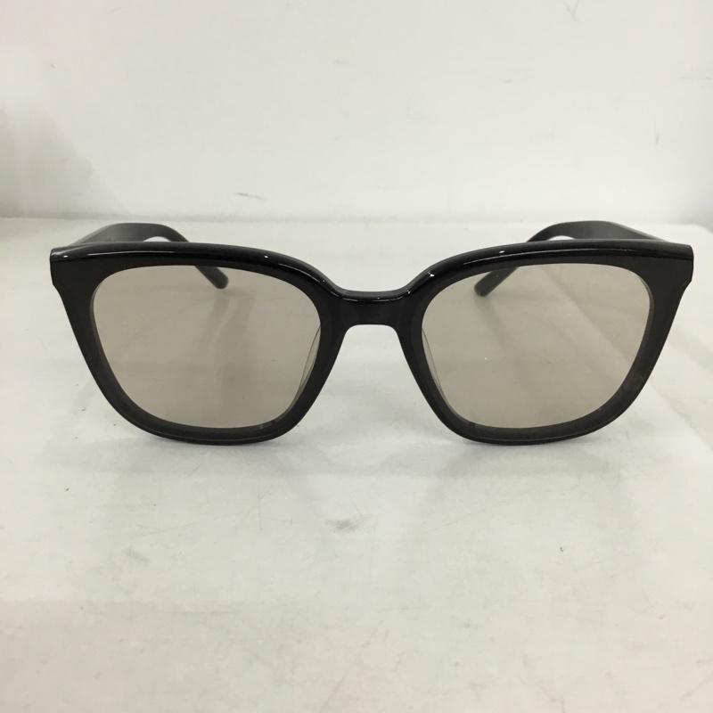 ジェントルモンスター GENTLE MONSTER めがね・サングラス サングラス PINO ロゴ、文字 黒 / ブラック / black メンズ USED 古着 中古 10154448