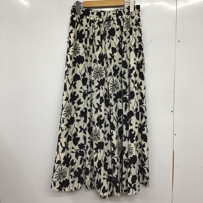 グローバルワーク GLOBAL WORK パンツ ワークパンツ、ペインターパンツ ワイドパンツ カジュアルパンツ ワークパンツ M プリント 黒 / ブラック / black X アイボリー / アイボリー / レディース USED 古着 中古 10154488