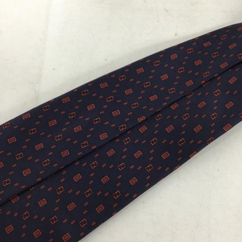 フェンディ FENDI ネクタイ ネクタイ シルク イタリア製 総柄 紺 / ネイビー / navy X 赤 / レッド / red メンズ USED 古着 中古 10154539