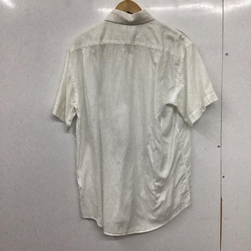 ラコステ LACOSTE シャツ、ブラウス 半袖 半袖シャツ カラーシャツ ボタンダウンシャツ 4 ロゴ、文字 白 / ホワイト / white メンズ USED 古着 中古 10154580