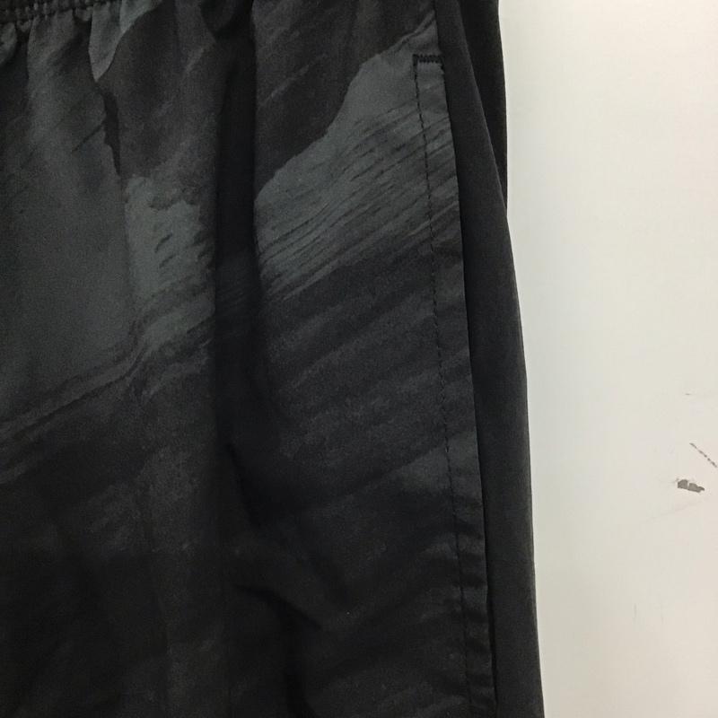 ナイキ NIKE パンツ ショートパンツ dd1721-010 ウーブンパンツ S ロゴ、文字 X プリント 黒 / ブラック / black メンズ USED 古着 中古 10154605