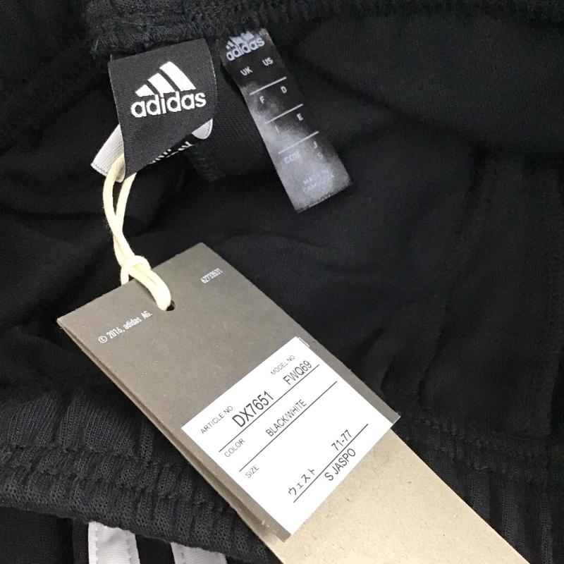 アディダス adidas パンツ ワークパンツ、ペインターパンツ fwq69 テーパードパンツ ジャージ S ロゴ、文字 黒 / ブラック / black メンズ USED 古着 中古 10154627