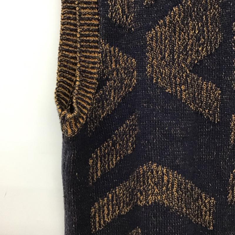 ナノユニバース nano・universe ベスト ベスト プルオーバーニットベスト Vネック M 総柄 橙 / オレンジ / orange X 紺 / ネイビー / navy メンズ USED 古着 中古 10154665