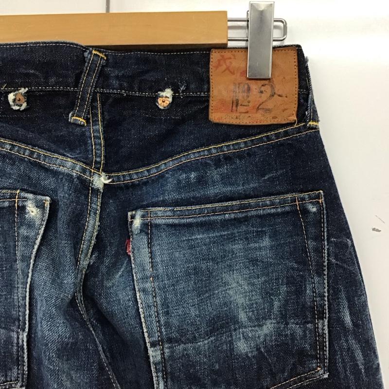 エヴィス EVISU パンツ デニム、ジーンズ デニムパンツ スリムパンツ カジュアルパンツ 29インチ ダメージ加工 インディゴ / インディゴ / Indigo メンズ USED 古着 中古 10154685