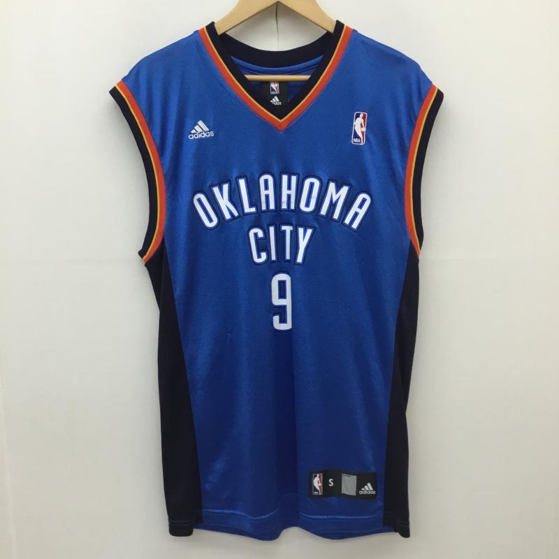 アディダス adidas タンクトップ タンクトップ adidas NBA OKLAHOMACITY IBAKA 9 バスケットボールユニフォーム S ロゴ、文字 青 / ブルー / blue メンズ USED 古着 中古 10154734