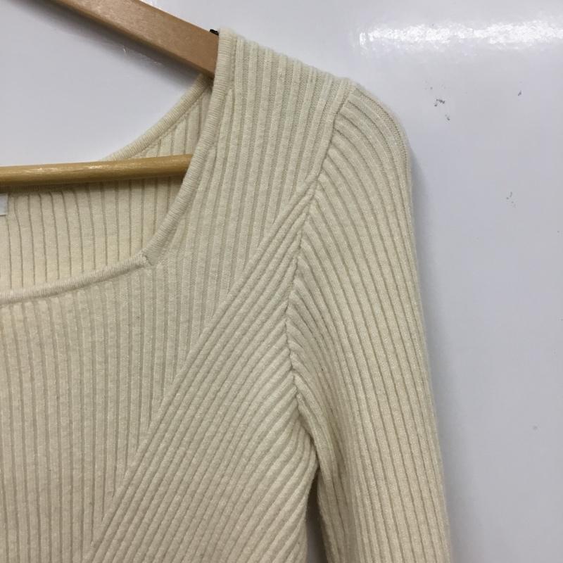 ムルーア MURUA ニット、セーター 長袖 012312602401 ショートペプラムニット FREE 無地 白 / ホワイト / white レディース USED 古着 中古 10154858