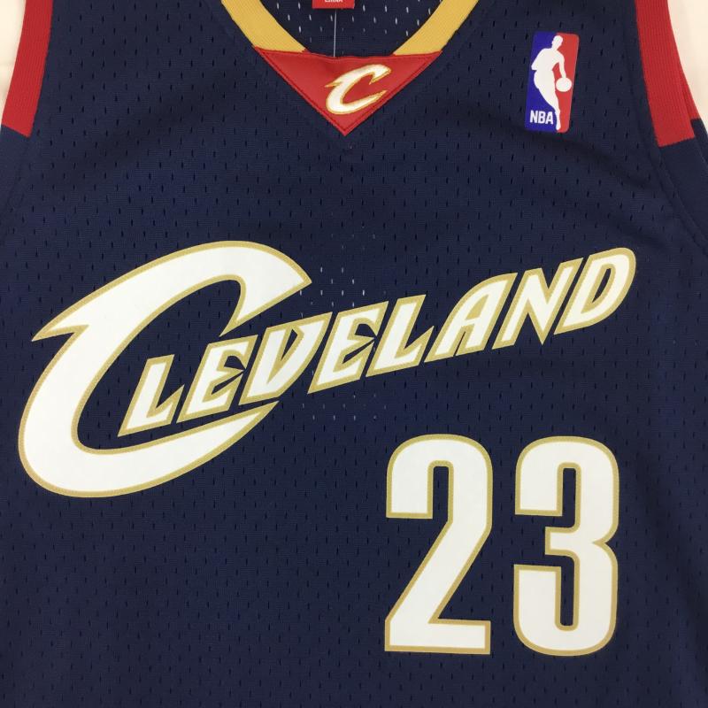 ミッチェルアンドネス Mitchell&Ness タンクトップ タンクトップ Mitchell&Ness NBA Swingman Jersey Lebron James 23 M ロゴ、文字 紺 / ネイビー / navy メンズ USED 古着 中古 10154909