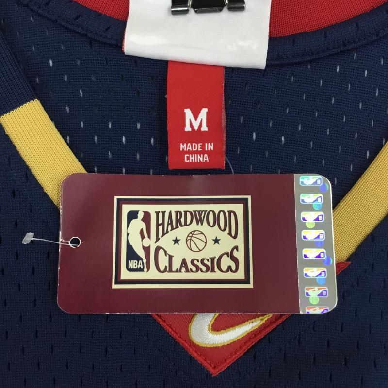 ミッチェルアンドネス Mitchell&Ness タンクトップ タンクトップ Mitchell&Ness NBA Swingman Jersey Lebron James 23 M ロゴ、文字 紺 / ネイビー / navy メンズ USED 古着 中古 10154909