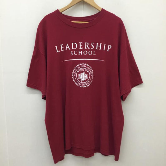 ギルダン GILDAN Tシャツ 半袖 GILDAN LEADERSHIP SCHOOL 2012 Tシャツ 赤 XL ロゴ、文字 赤 / レッド / red メンズ USED 古着 中古 10154921