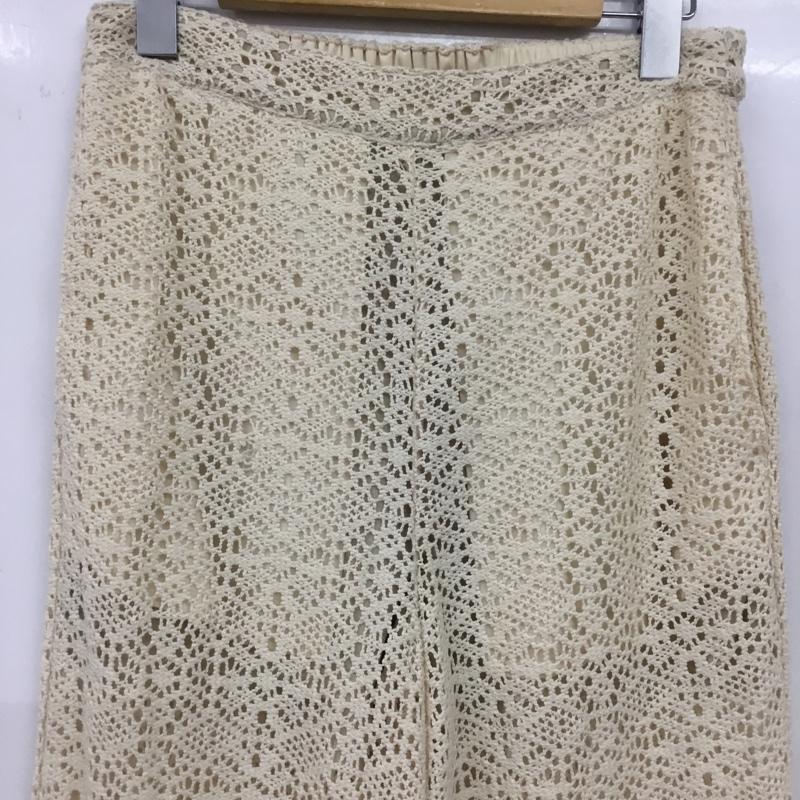 アズールバイマウジー AZUL BY MOUSSY パンツ スラックス 250HSM31-263D レースワイドパンツ M 無地 アイボリー / アイボリー / レディース USED 古着 中古 10154953