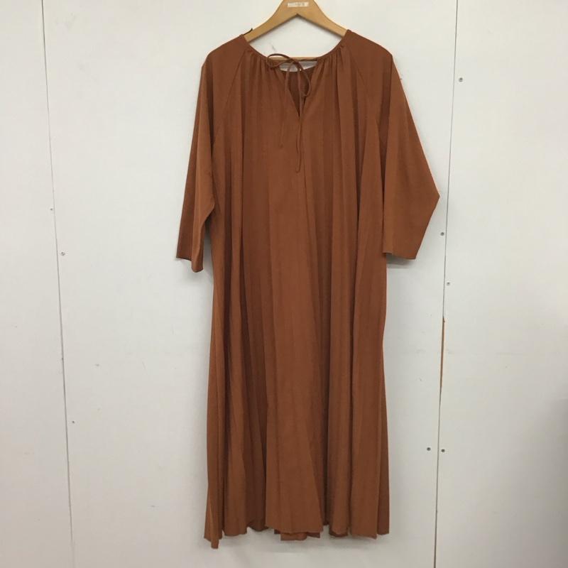 ミラオーウェン Mila Owen ワンピース ロングスカート 09WF0194075 プリーツロングワンピース 長袖 0 無地 茶 / ブラウン / brown レディース USED 古着 中古 10154956