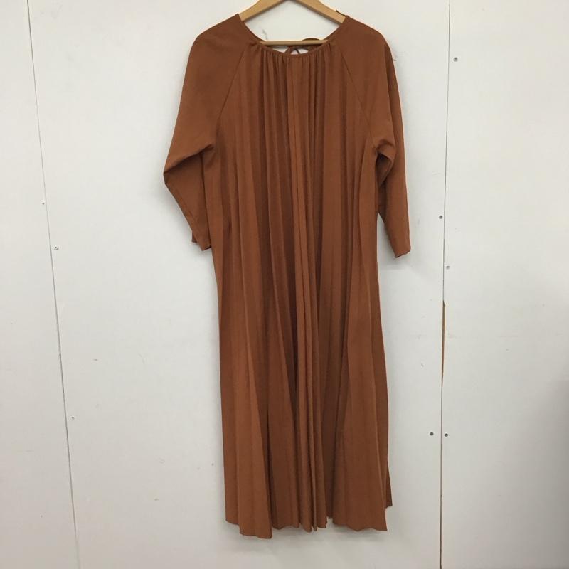 ミラオーウェン Mila Owen ワンピース ロングスカート 09WF0194075 プリーツロングワンピース 長袖 0 無地 茶 / ブラウン / brown レディース USED 古着 中古 10154956