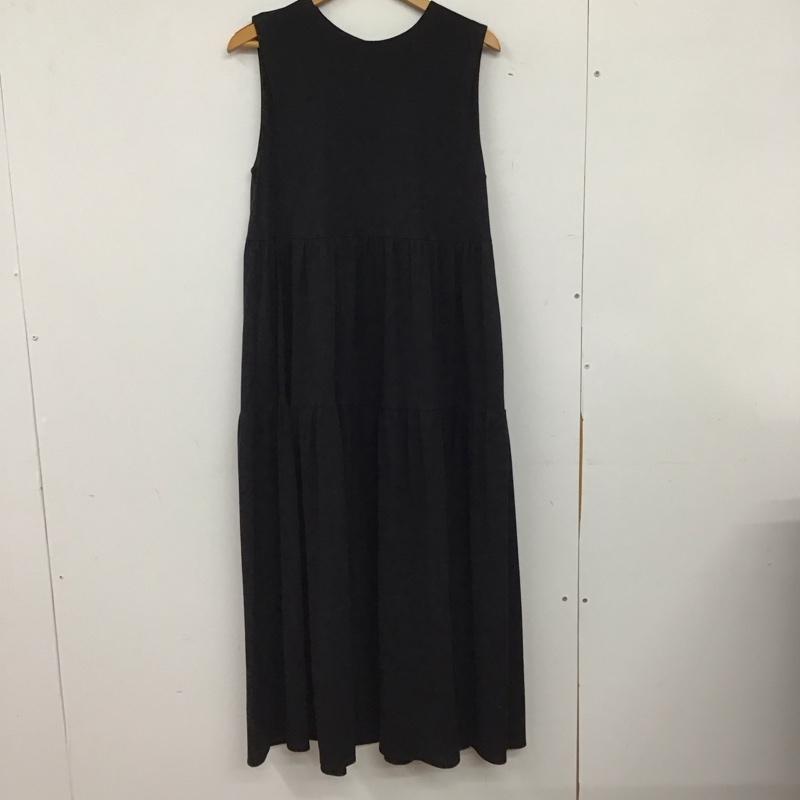 グリーンレーベルリラクシング green label relaxing ワンピース ロングスカート 3626-199-3215 ティアード ワンピース ノースリーブ FREE 無地 黒 / ブラック / black レディース USED 古着 中古 10154970