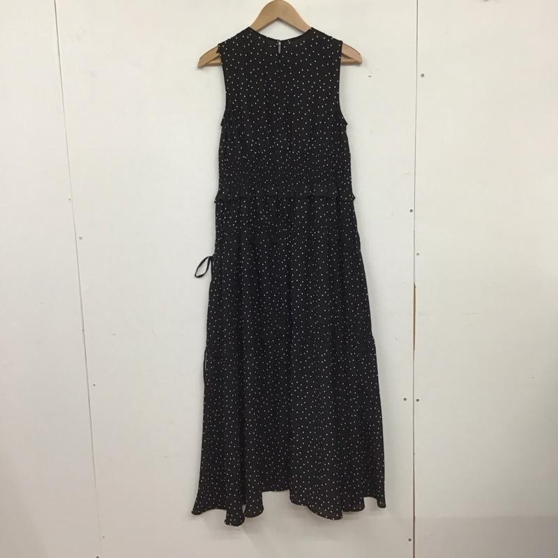 ミラオーウェン Mila Owen ワンピース ロングスカート 09WF0192013 ウエストシャーリングドットワンピース ノースリーブ ティアード 0 ドット 黒 / ブラック / black レディース USED 古着 中古 10155053