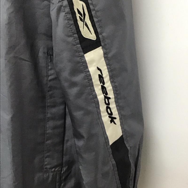リーボック Reebok ウェア ウェア スポーツウェア 上下セット ジャケット パンツ トレーニングウェア M ロゴ、文字 灰 / グレー / gray X 黒 / ブラック / black メンズ USED 古着 中古 10155087