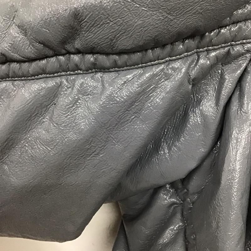 メゾンミハラヤスヒロ Maison MIHARA YASUHIRO ジャケット、上着 ジャンパー、ブルゾン B13BL022 Enamel Puffer Jacket エナメル パファージャケット 38 無地 灰 / グレー / gray レディース USED 古着 中古 10155098