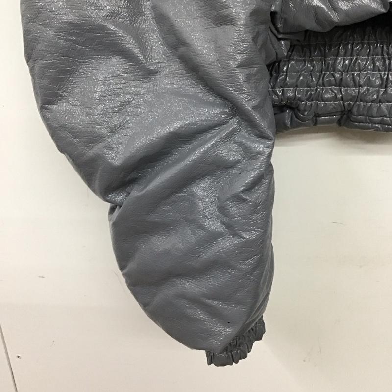 メゾンミハラヤスヒロ Maison MIHARA YASUHIRO ジャケット、上着 ジャンパー、ブルゾン B13BL022 Enamel Puffer Jacket エナメル パファージャケット 38 無地 灰 / グレー / gray レディース USED 古着 中古 10155098