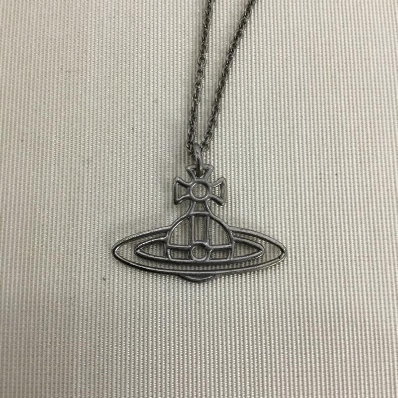 ヴィヴィアンウエストウッド Vivienne Westwood アクセサリー ネックレス、ペンダント オーブ 箱有  銀 / シルバー / silver color レディース USED 古着 中古 10155131
