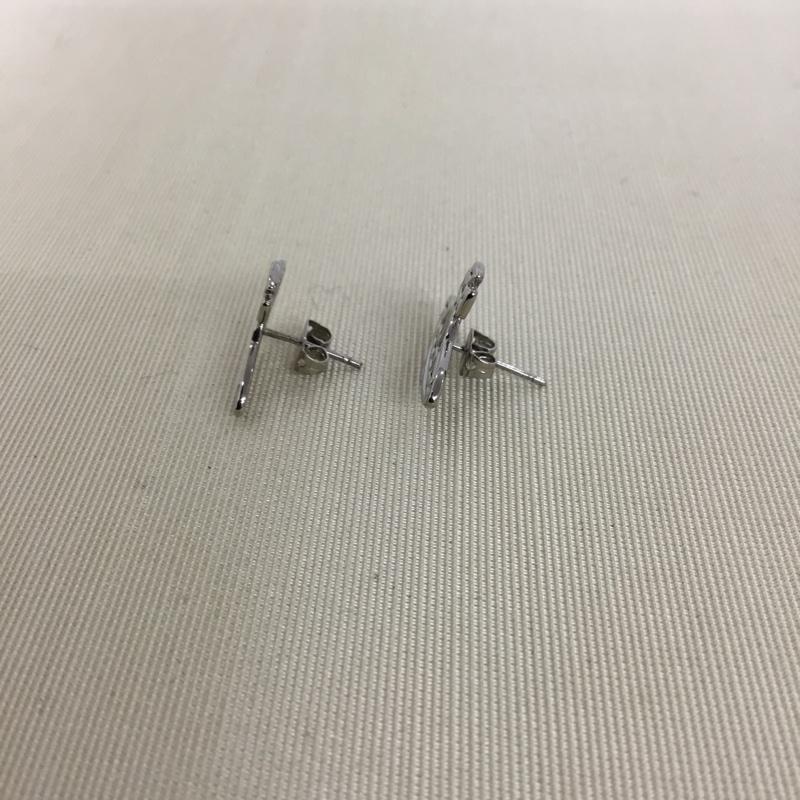 ヴィヴィアンウエストウッド Vivienne Westwood アクセサリー ピアス オーブ 両耳 箱有  銀 / シルバー / silver color レディース USED 古着 中古 10155132