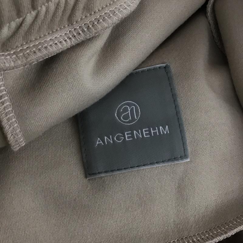 アンゲネーム ANGENEHM パンツ ショートパンツ ショートパンツ ハーフパンツ カジュアルパンツ M ロゴ、文字 ベージュ / ベージュ / beige メンズ USED 古着 中古 10155199