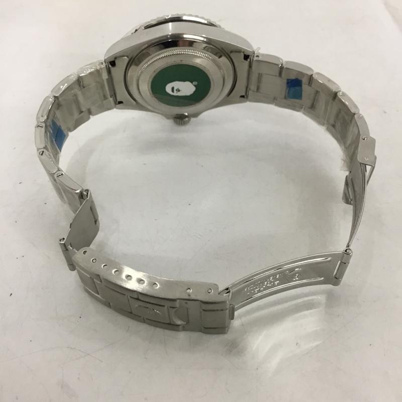 アベイシングエイプ A BATHING APE 腕時計 アナログ（自動巻き） BAPEX 箱有 ロゴ、文字 銀 / シルバー / silver color X 赤 / レッド / red X 黒 / ブラック / black メンズ USED 古着 中古 10155272