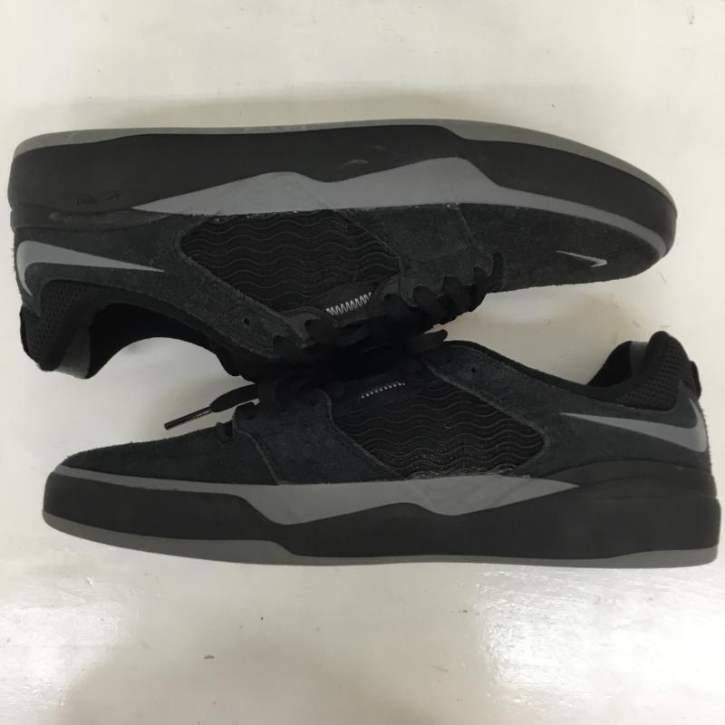 ナイキエスビー NIKE SB スニーカー スニーカー NIKE SB ISHOD WAIR ブラック DC7232-003 27.5cm ロゴ、文字 黒 / ブラック / black メンズ USED 古着 中古 10155279