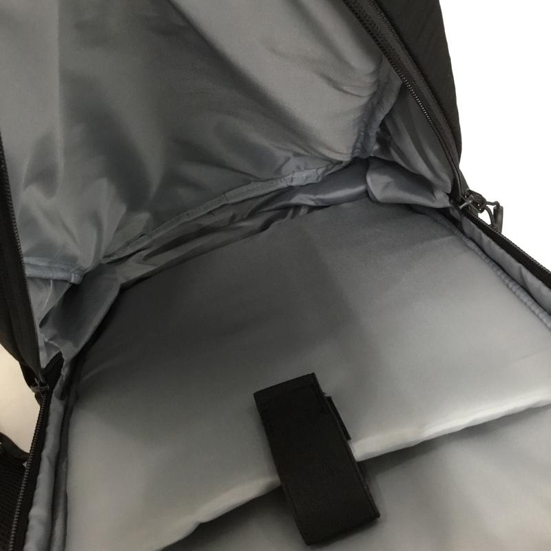 フェニックス PHENIX リュックサック、デイパック リュックサック、デイバッグ AGS NOMAD バックパック ロゴ、文字 黒 / ブラック / black メンズ USED 古着 中古 10155327