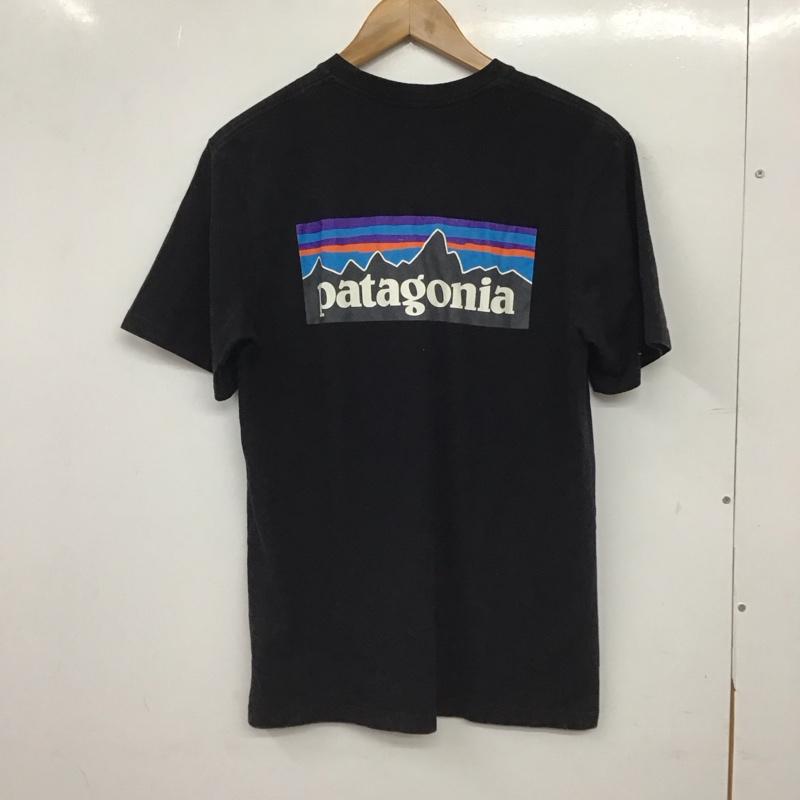 パタゴニア patagonia Tシャツ 半袖 半袖カットソー プリントTシャツ クルーネックカットソー S ロゴ、文字 ダークグレー / ダークグレー / メンズ USED 古着 中古 10155372