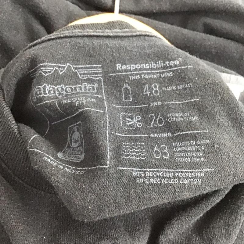 パタゴニア patagonia Tシャツ 半袖 半袖カットソー プリントTシャツ クルーネックカットソー S ロゴ、文字 ダークグレー / ダークグレー / メンズ USED 古着 中古 10155372